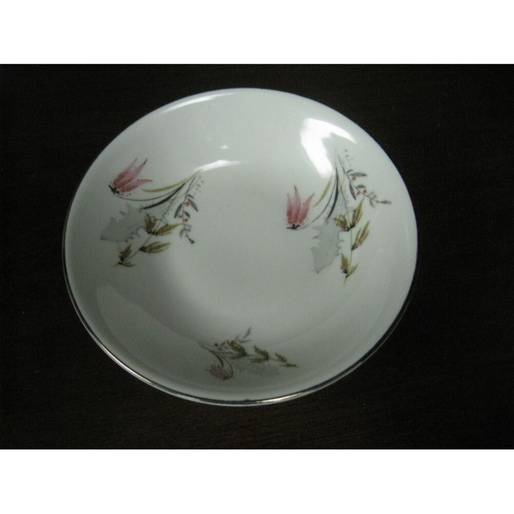 Royal Duchess Bavaria China Germany fruit dessert bowl 5 inch